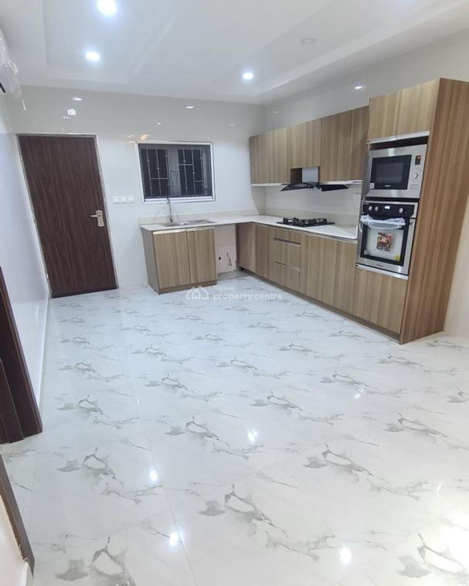 Serviced 2 Bedrooms Apartment with En-suite Rooms, Osapa, Lekki, Lagos, Flat / Apartment for Rent