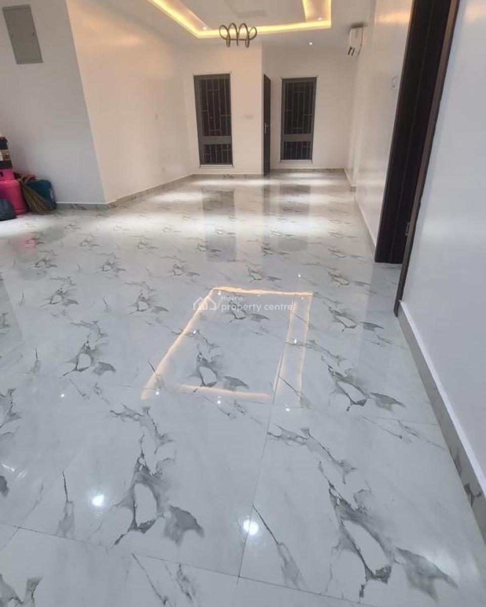 Serviced 2 Bedrooms Apartment with En-suite Rooms, Osapa, Lekki, Lagos, Flat / Apartment for Rent