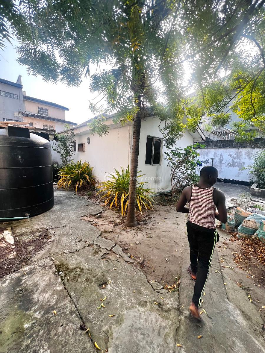 Compact 4-bedroom Detached House with 2 Bqs, Off Fola Osibo Road, Lekki Phase 1, Lekki, Lagos, Detached Duplex for Rent