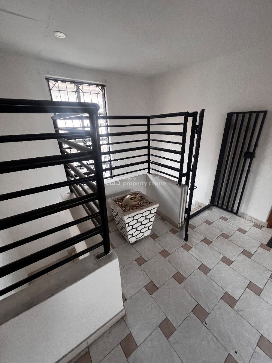 Compact 4-bedroom Detached House with 2 Bqs, Off Fola Osibo Road, Lekki Phase 1, Lekki, Lagos, Detached Duplex for Rent