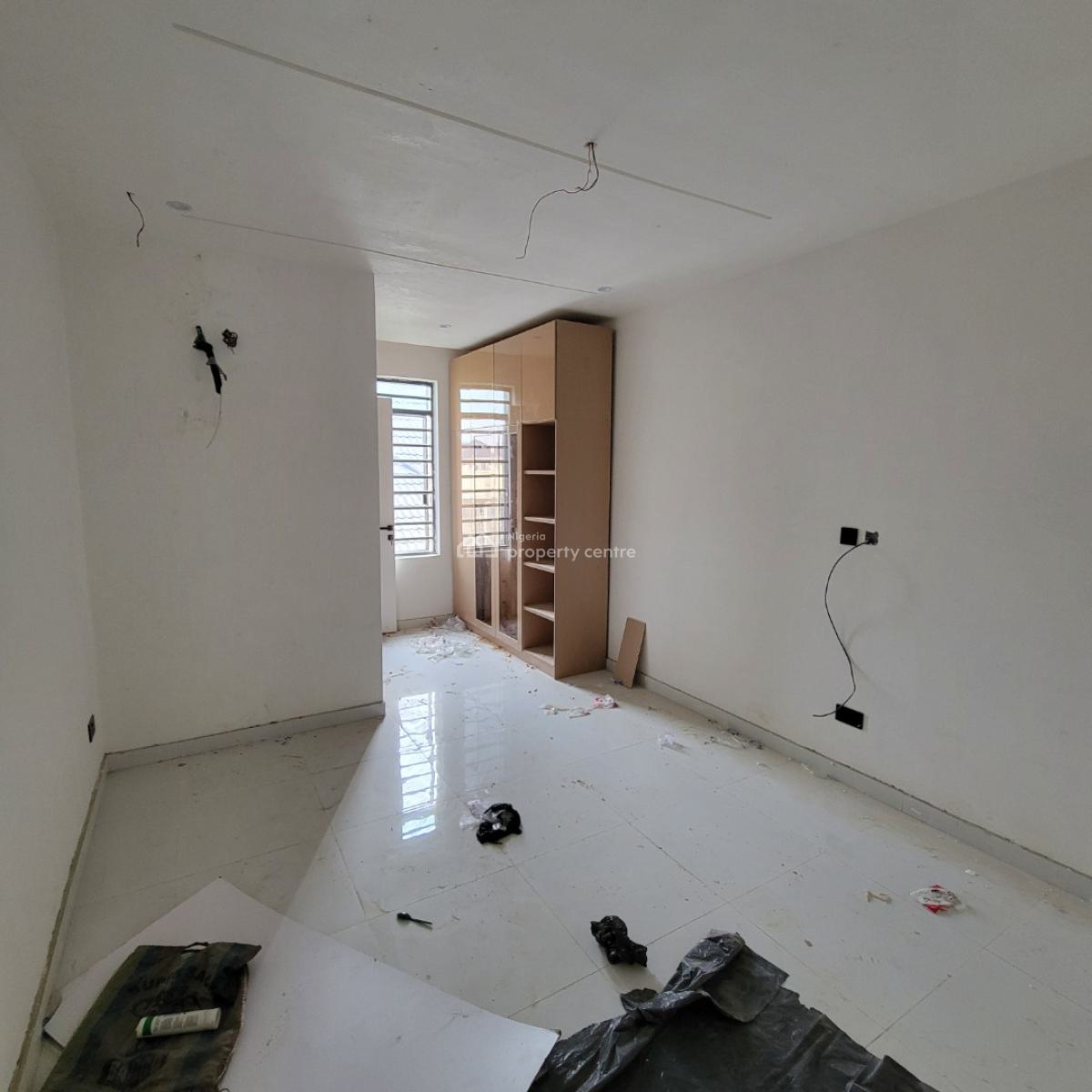 Well Finished 2 Bedrooms Apartment, Ikate, Lekki, Lagos, Flat / Apartment for Sale