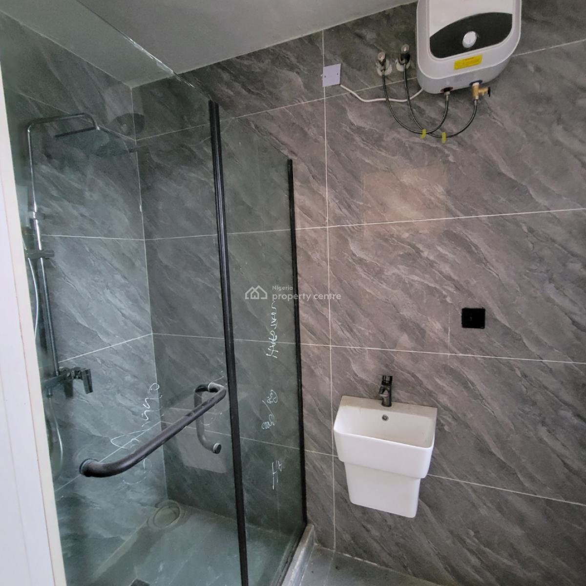 Well Finished 2 Bedrooms Apartment, Ikate, Lekki, Lagos, Flat / Apartment for Sale