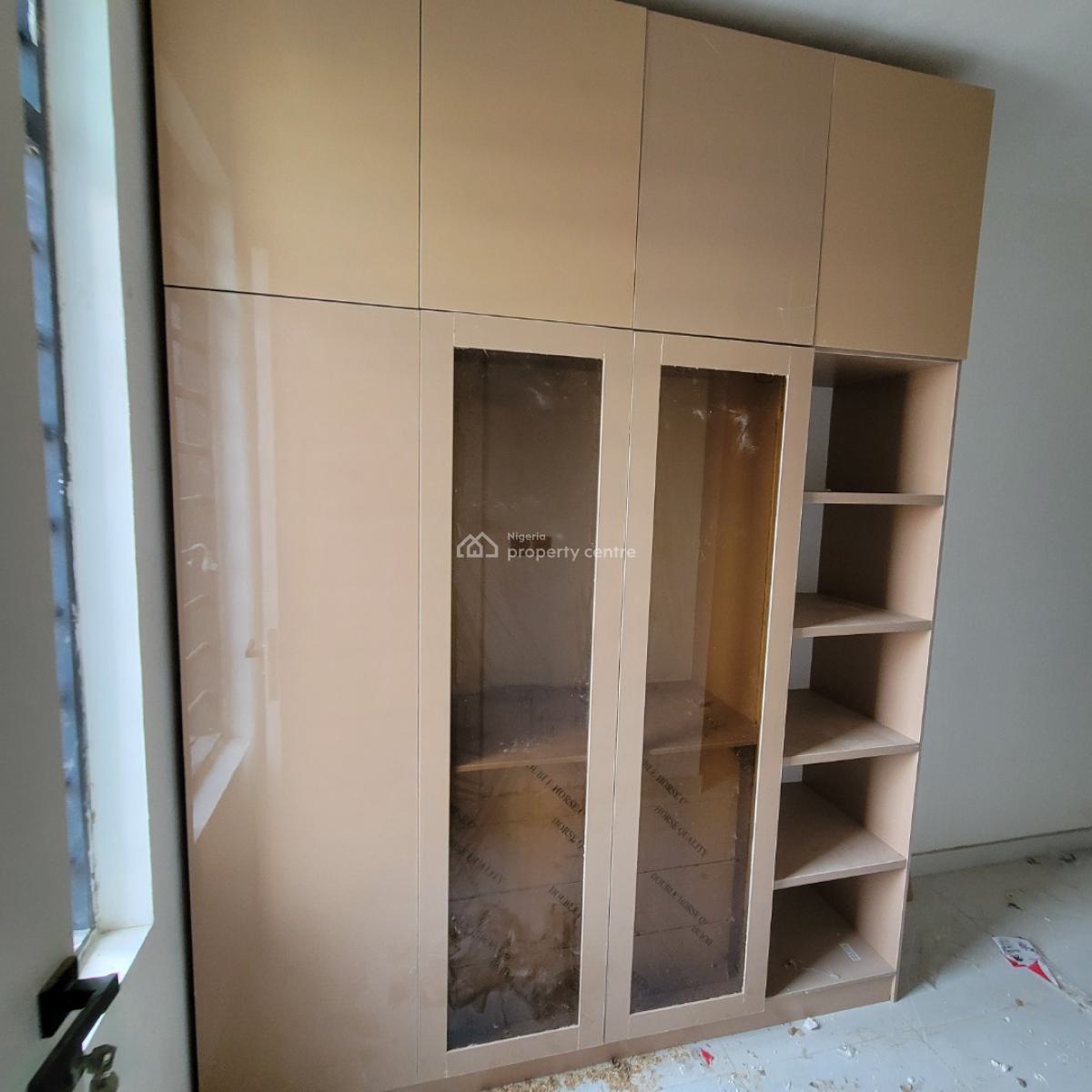 Well Finished 2 Bedrooms Apartment, Ikate, Lekki, Lagos, Flat / Apartment for Sale