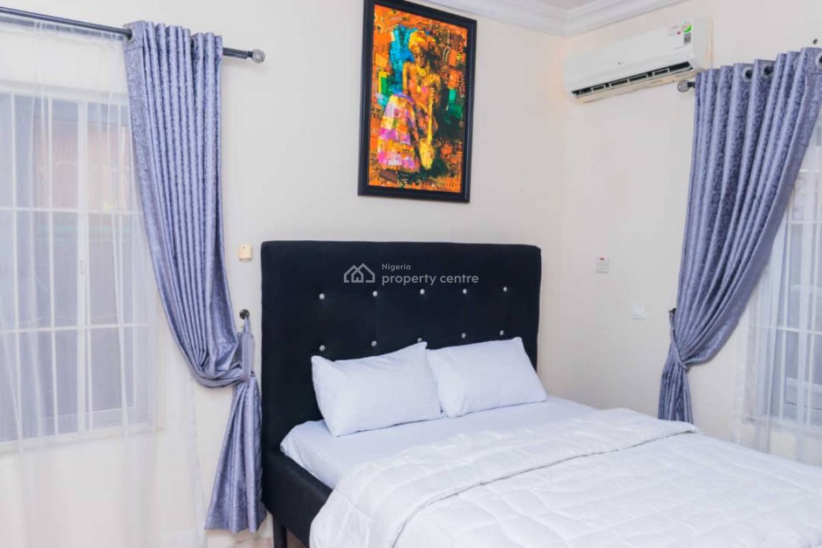 4 Bedroom Duplex and 2 Units of 3 Bedroom Apartments, Ilasan, Ikate Elegushi, Lekki, Lagos, Detached Duplex for Sale