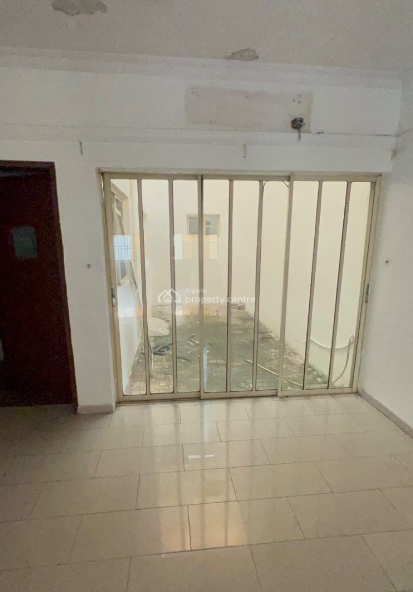 Spacious 4-bedroom Semi Detached with Two Bqs, Off Admiralty Way, Lekki Phase 1, Lekki, Lagos, Semi-detached Duplex for Rent