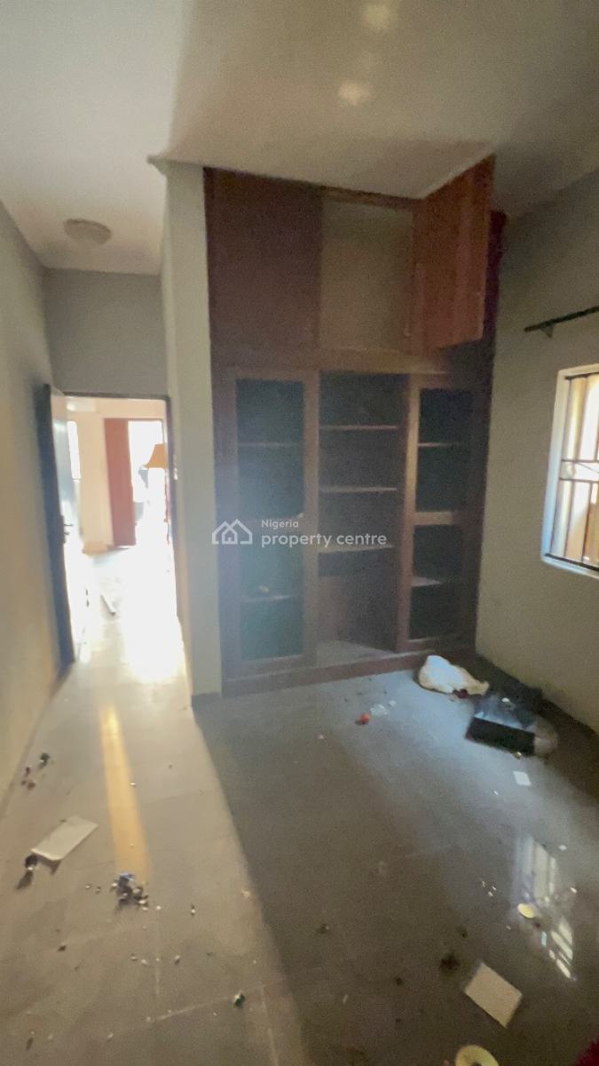 Spacious 4-bedroom Semi Detached with Two Bqs, Off Admiralty Way, Lekki Phase 1, Lekki, Lagos, Semi-detached Duplex for Rent