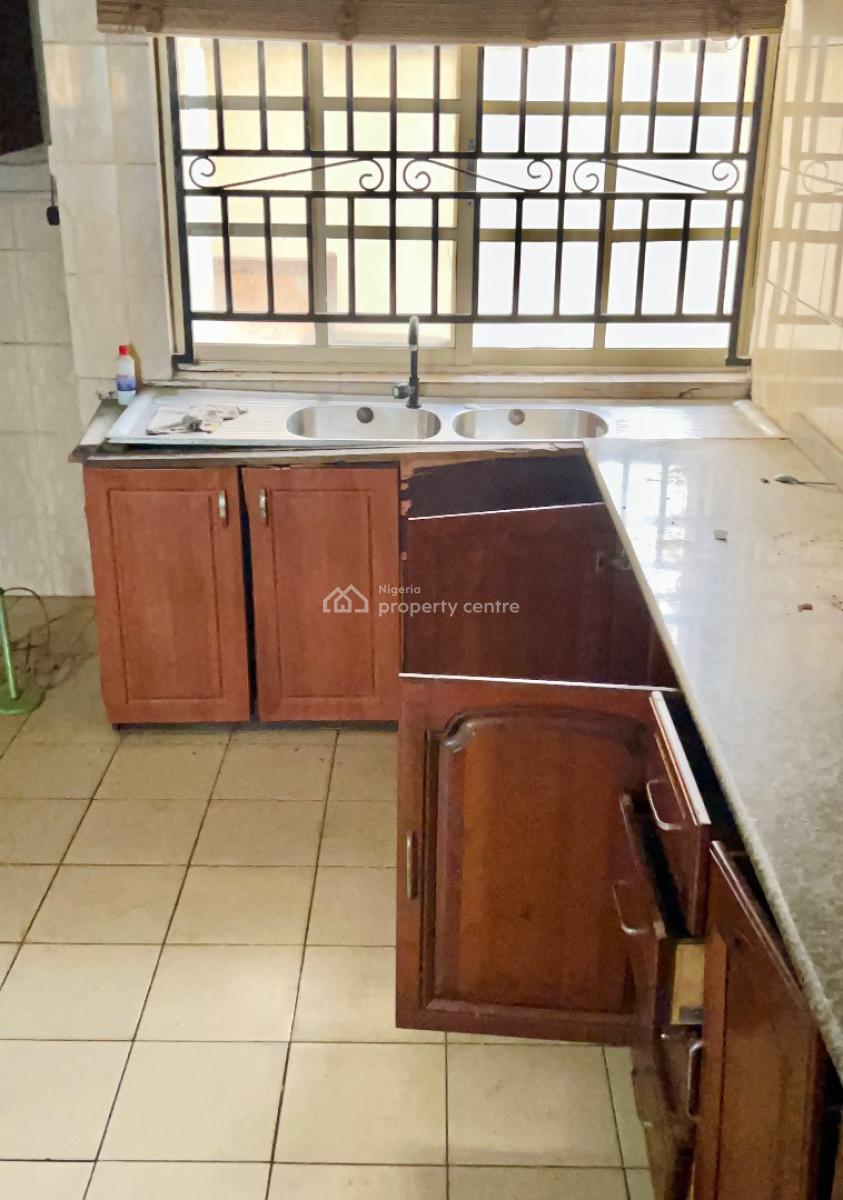 Spacious 4-bedroom Semi Detached with Two Bqs, Off Admiralty Way, Lekki Phase 1, Lekki, Lagos, Semi-detached Duplex for Rent