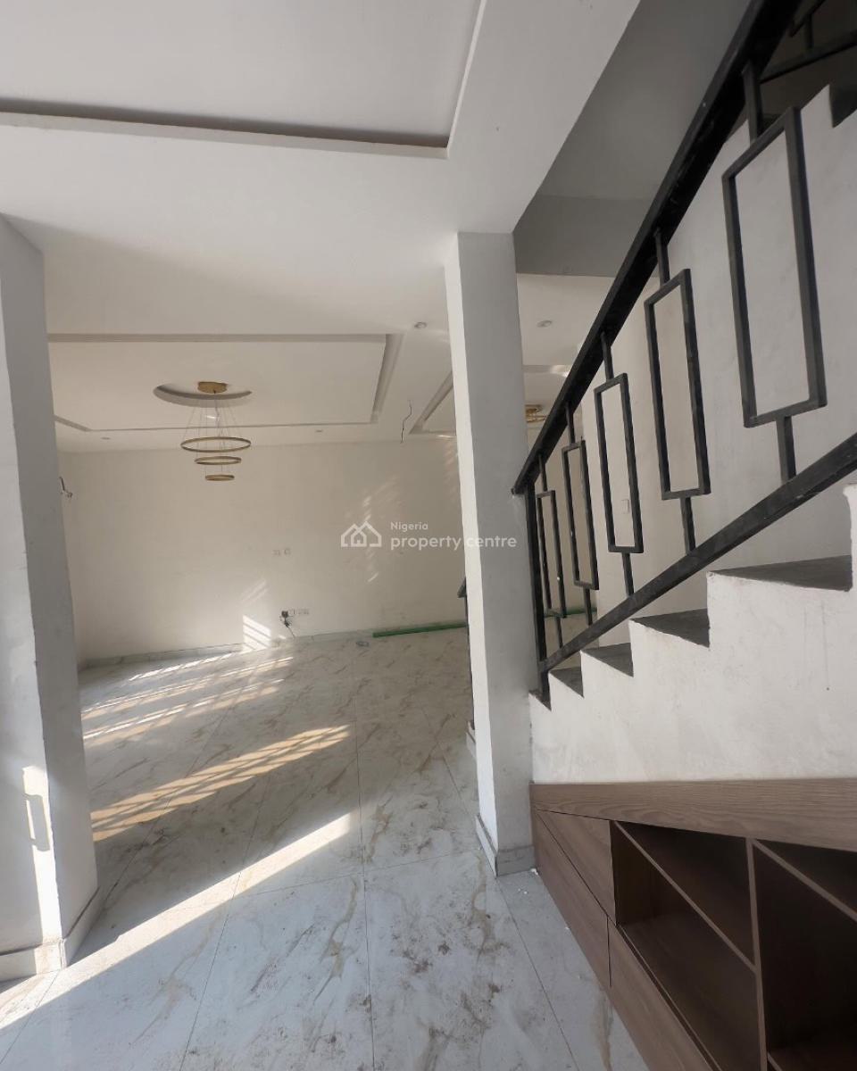 Serviced 4 Bedroom Terraced Duplex with Bq, Lekki Phase 1, Lekki, Lagos, Terraced Duplex for Rent