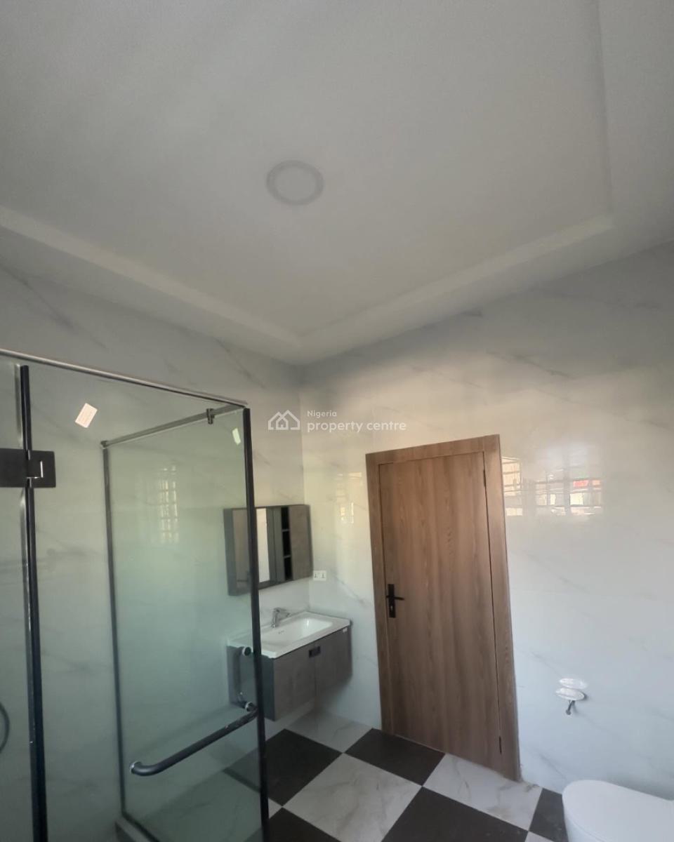 Serviced 4 Bedroom Terraced Duplex with Bq, Lekki Phase 1, Lekki, Lagos, Terraced Duplex for Rent