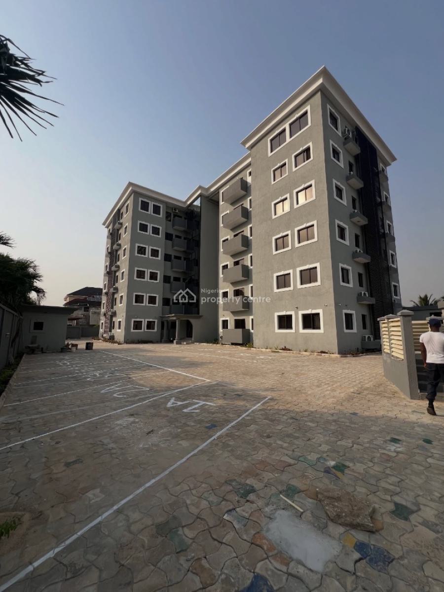Serviced 3 Bedroom Apartment with Spacious Rooms, Lekki Phase 1, Lekki, Lagos, Flat / Apartment for Rent