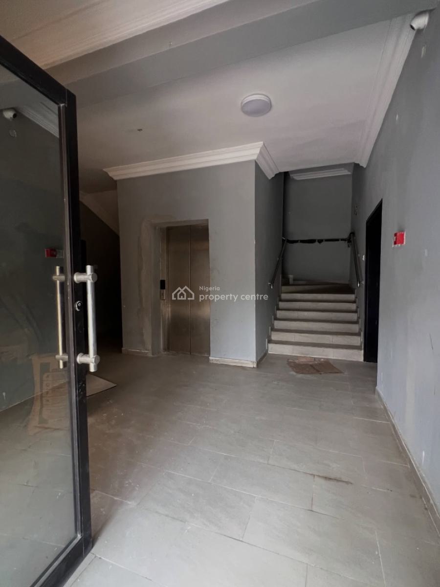 Serviced 3 Bedroom Apartment with Spacious Rooms, Lekki Phase 1, Lekki, Lagos, Flat / Apartment for Rent