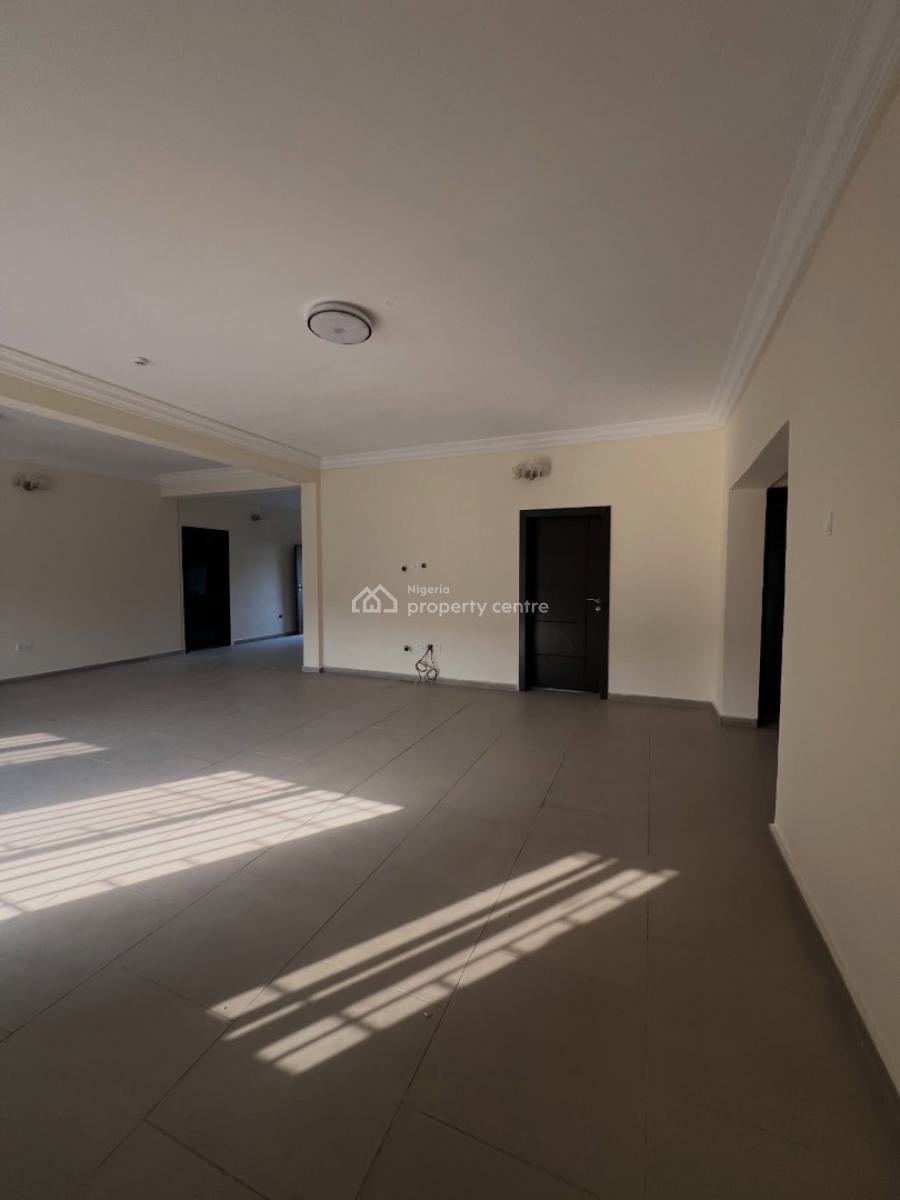 Serviced 3 Bedroom Apartment with Spacious Rooms, Lekki Phase 1, Lekki, Lagos, Flat / Apartment for Rent
