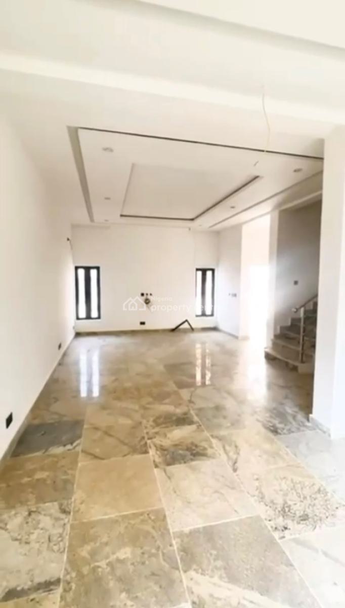 6 Bedrooms Semi Detached Duplex with a Bq, Durumi, Abuja, Detached Duplex for Rent