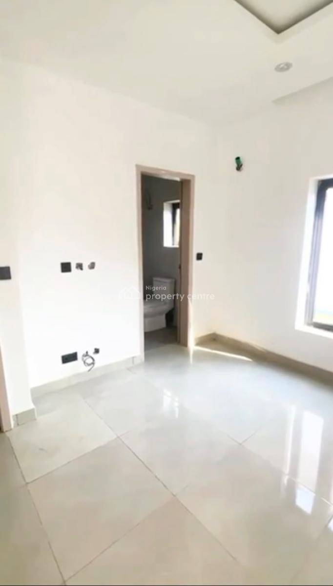 6 Bedrooms Semi Detached Duplex with a Bq, Durumi, Abuja, Detached Duplex for Rent