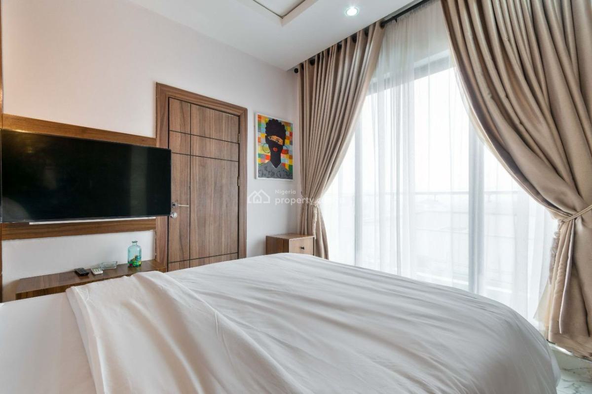 Furnished 2 Bed Apartment at Periwinkle Estate, Lekki Phase 1, Lekki, Lagos, Flat / Apartment for Rent