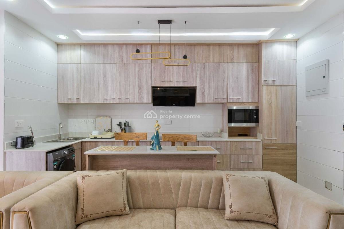 Furnished 2 Bed Apartment at Periwinkle Estate, Lekki Phase 1, Lekki, Lagos, Flat / Apartment for Rent