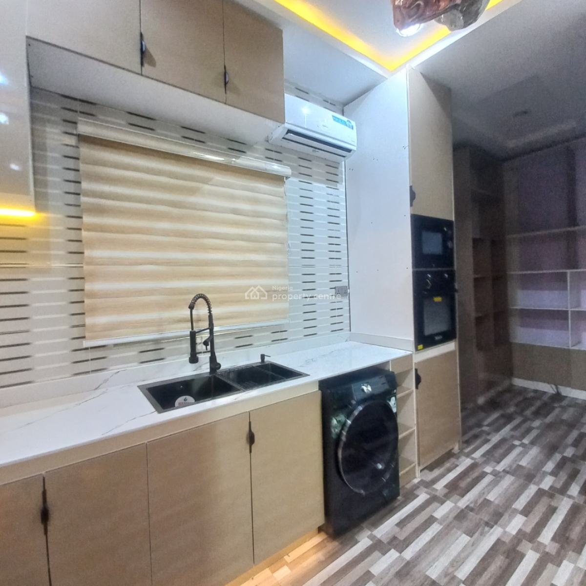Furnished  4 Bedroom Semi Detached Duplex with Bq, Lekki, Lagos, Semi-detached Duplex for Sale