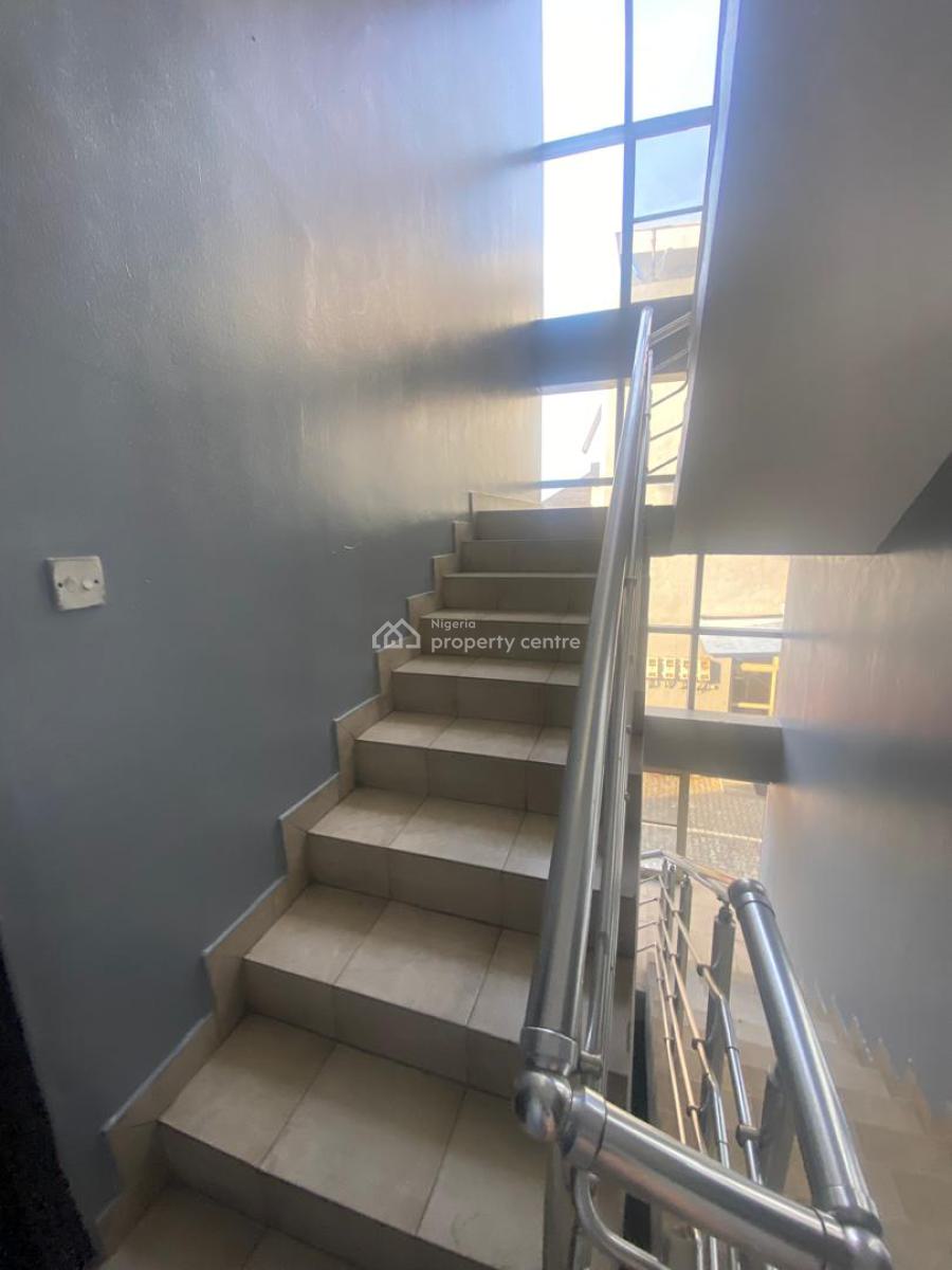 Spacious Serviced 3 Bedroom Apartment on First Floor, Marwa, Lekki Right, Lekki Phase 1, Lekki, Lagos, Flat / Apartment for Rent