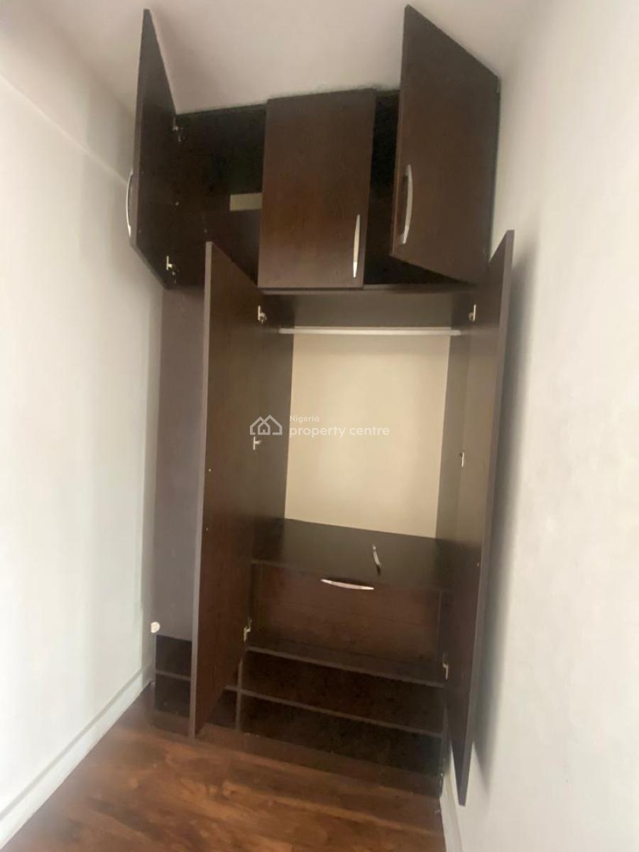 Spacious Serviced 3 Bedroom Apartment on First Floor, Marwa, Lekki Right, Lekki Phase 1, Lekki, Lagos, Flat / Apartment for Rent