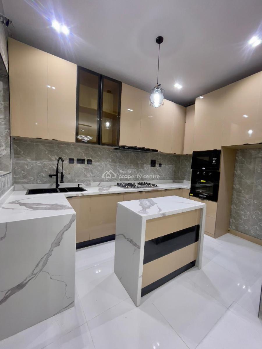 Exclusively Built 2 Bedroom Apartment, Ologolo, Lekki, Lagos, Flat / Apartment for Sale