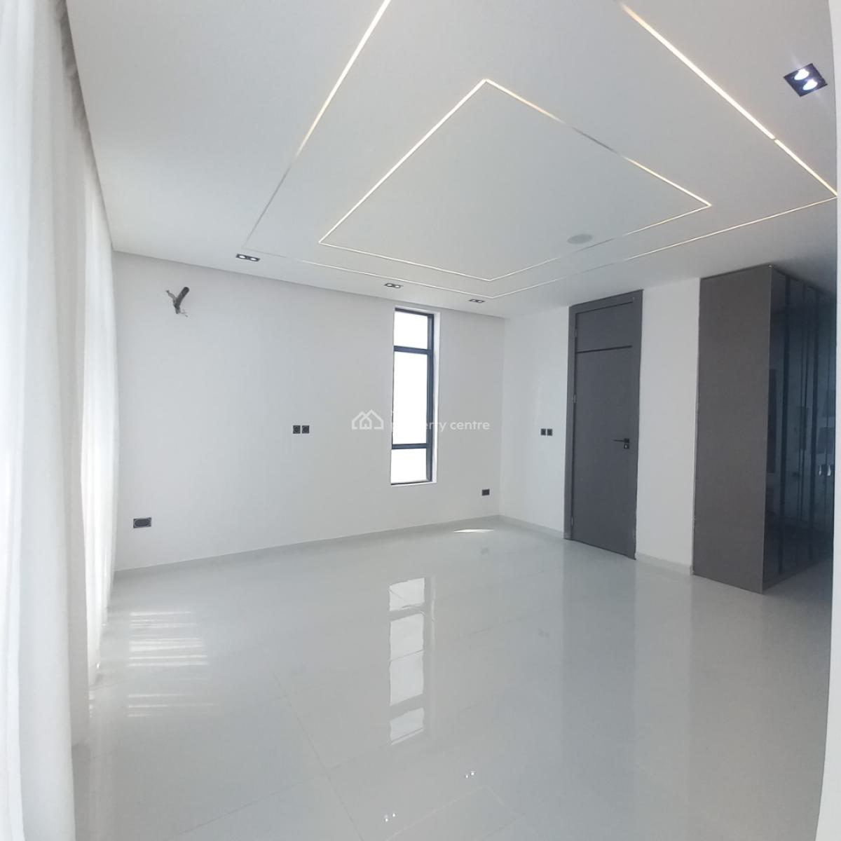 Spacious 4 Bedroom Semi Detached Duplex, Chevron, Lekki, Lagos, Semi-detached Duplex for Sale