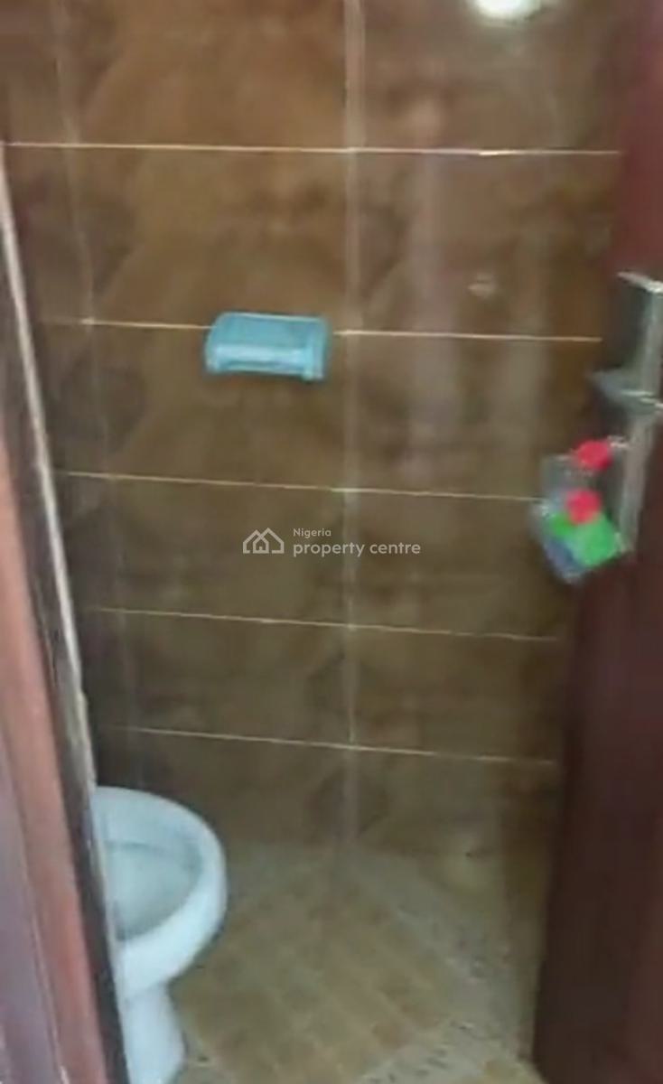 Well Built 2 Bedroom Upstairs Apartment { Video}, Sunshine Garden Estate, Sangotedo, Ajah, Lagos, Flat / Apartment for Rent
