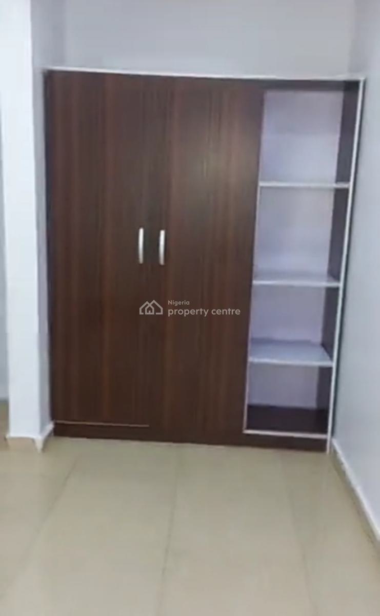 Well Built 2 Bedroom Upstairs Apartment { Video}, Sunshine Garden Estate, Sangotedo, Ajah, Lagos, Flat / Apartment for Rent