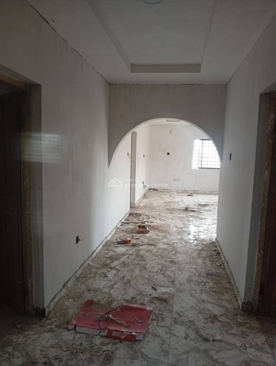 Executive 3 Bedroom Flat, Alagbole, Ojodu Berger, Ojodu, Lagos, Flat / Apartment for Rent