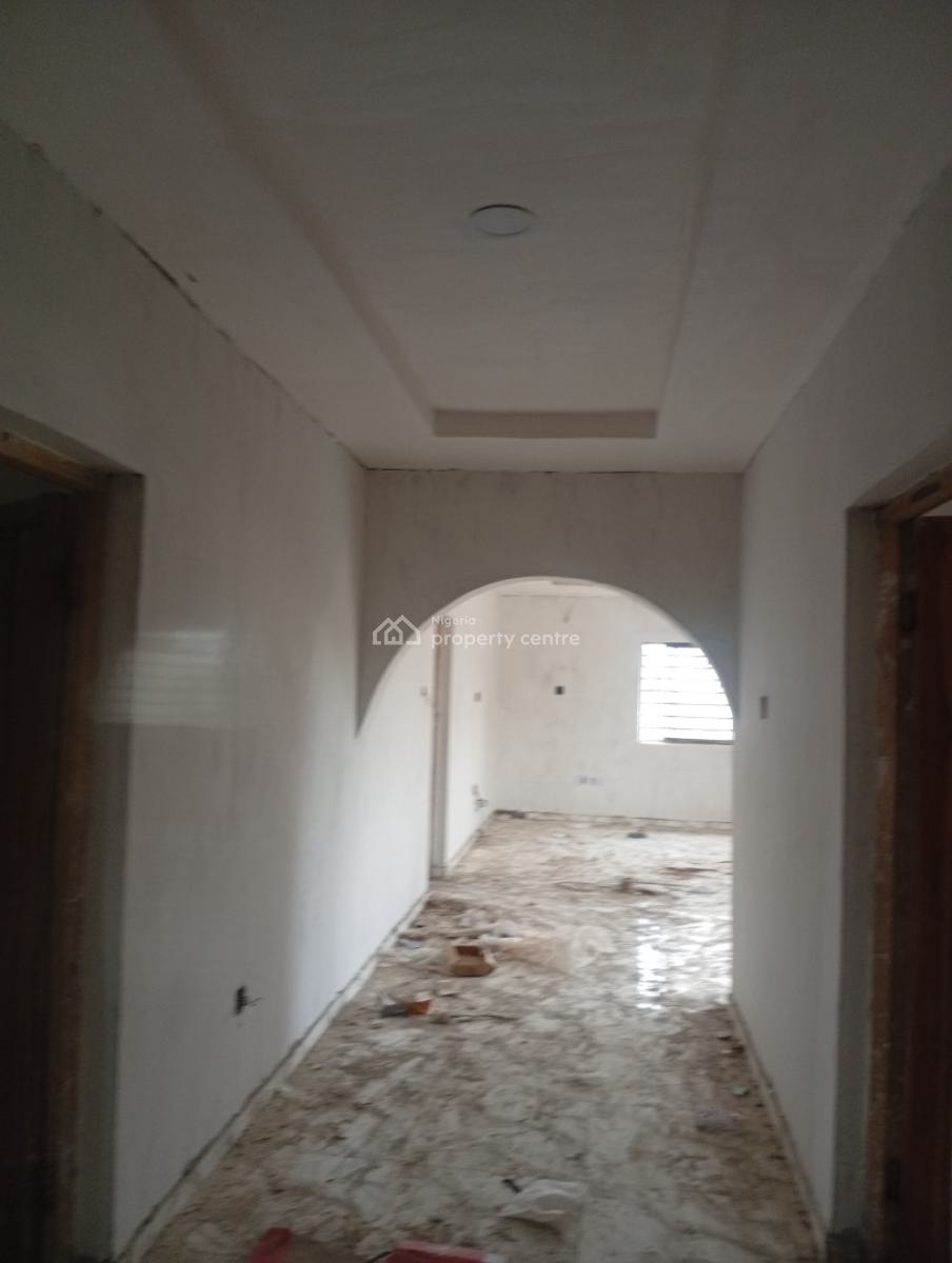 Executive 3 Bedroom Flat, Alagbole, Ojodu Berger, Ojodu, Lagos, Flat / Apartment for Rent