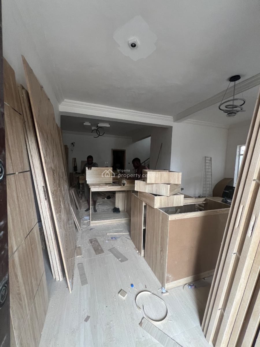Luxury 2/3 Bedroom Maisonette with Amazing Facilities, Lekki Phase 1, Lekki Phase 1, Lekki, Lagos, Terraced Duplex for Sale