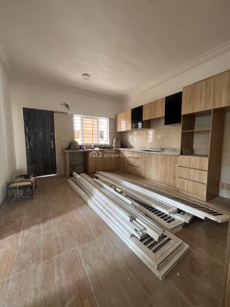 Luxury 2/3 Bedroom Maisonette with Amazing Facilities, Lekki Phase 1, Lekki Phase 1, Lekki, Lagos, Terraced Duplex for Sale