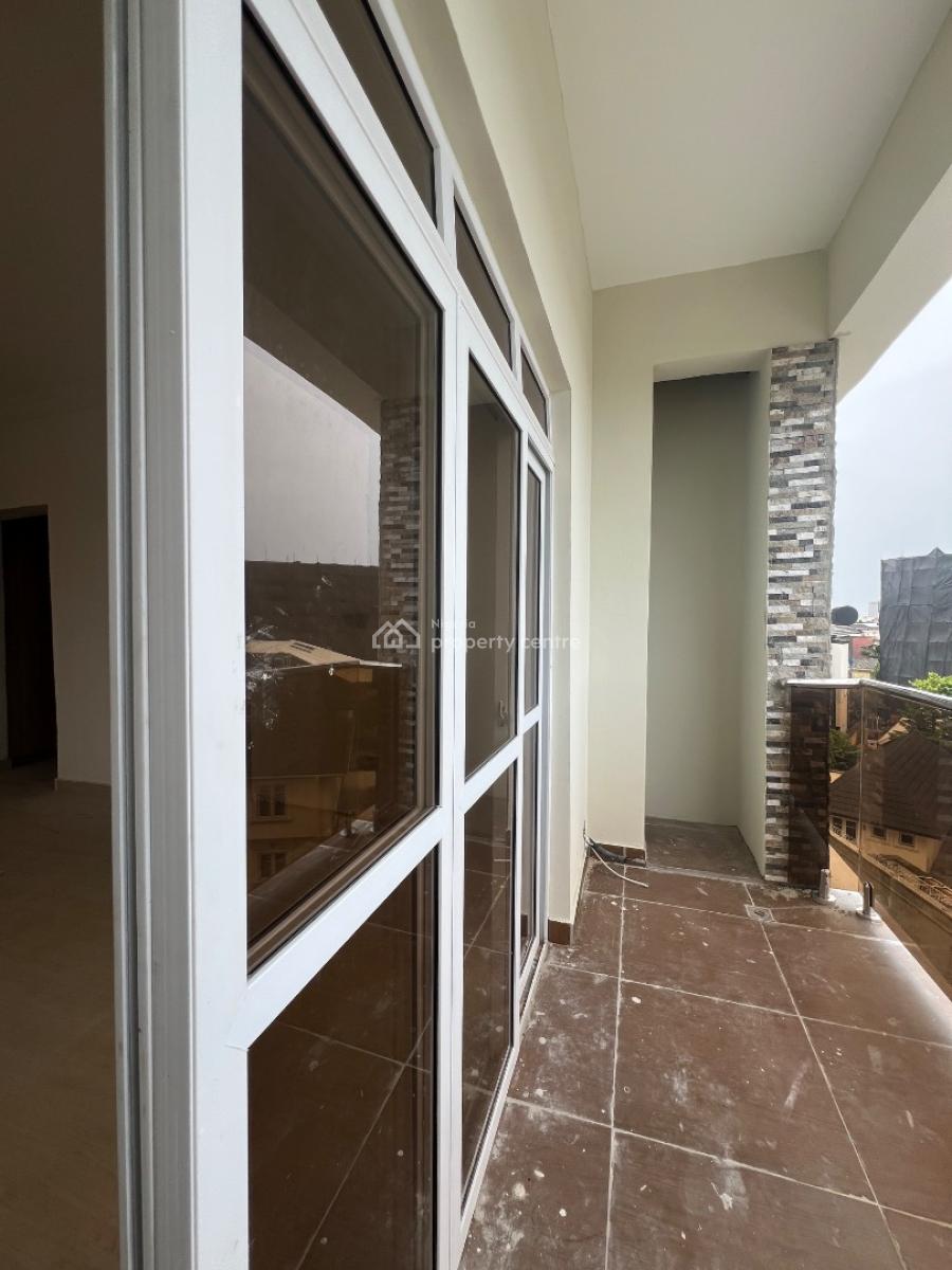 Luxury 3 Bedroom Maisonette with Amazing Facilities, Lekki Phase 1, Lekki, Lagos, Terraced Duplex for Sale