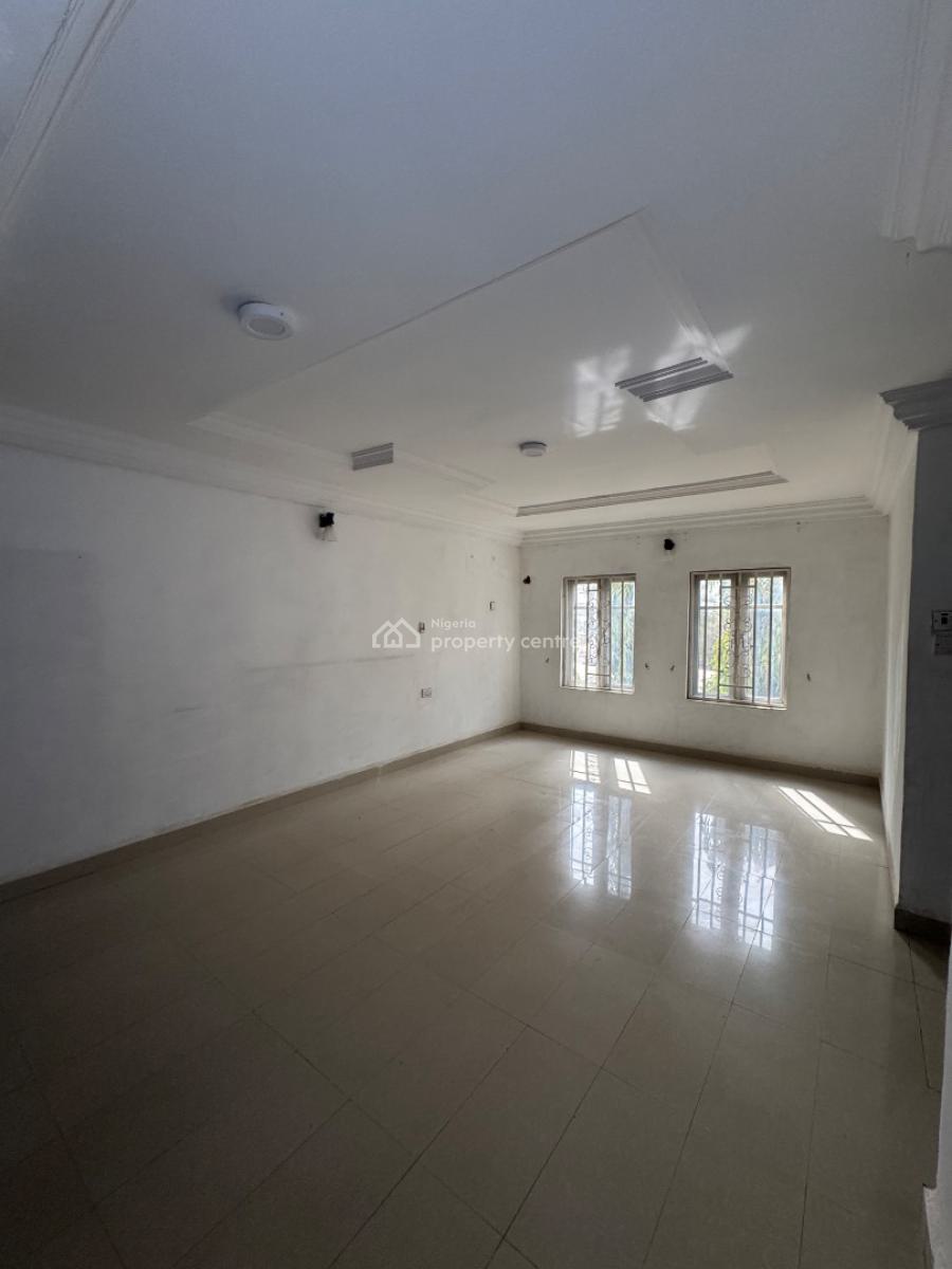 Well Finished 3 Bedroom Terrace Duplex + Bq at Mabushi, Abuja, Mabushi, Abuja, Terraced Duplex for Rent