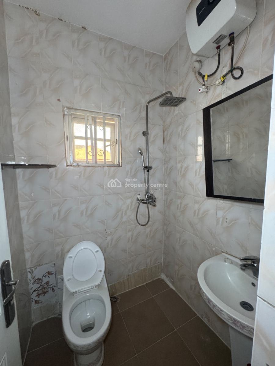 Well Finished 3 Bedroom Terrace Duplex + Bq at Mabushi, Abuja, Mabushi, Abuja, Terraced Duplex for Rent