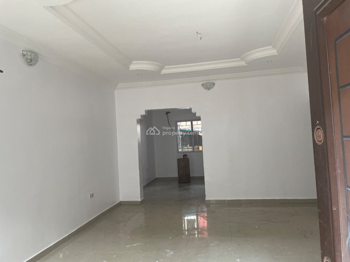 Standard Spacious 3 Bedroom Apartment, Osapa, Lekki, Lagos, Flat / Apartment for Rent