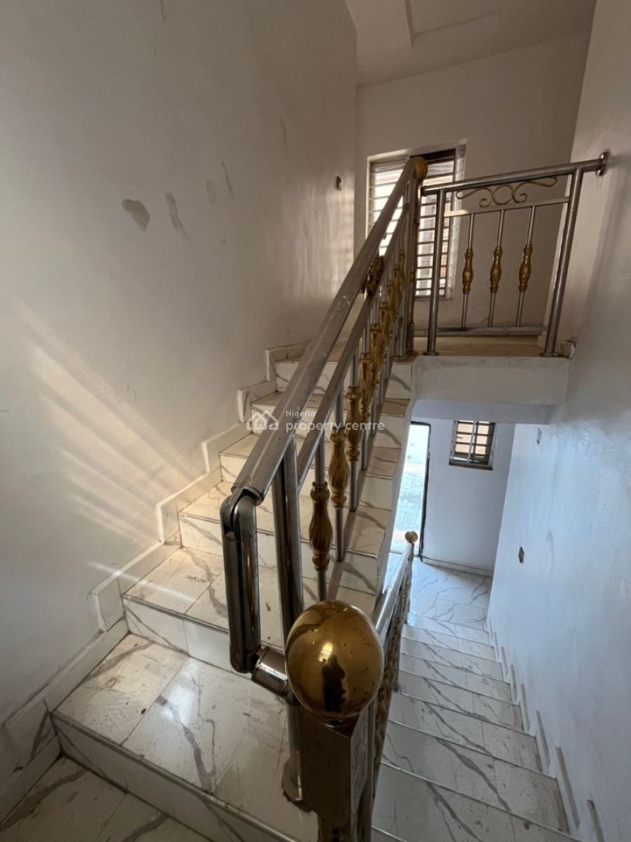 3bedroom Terrace Duplex, Waterfall Estate, Ojodu, Lagos, Terraced Duplex for Rent