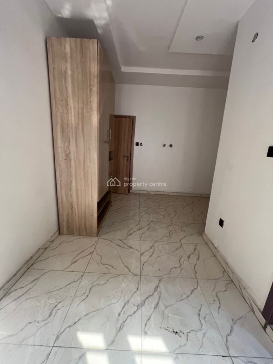 3bedroom Terrace Duplex, Waterfall Estate, Ojodu, Lagos, Terraced Duplex for Rent