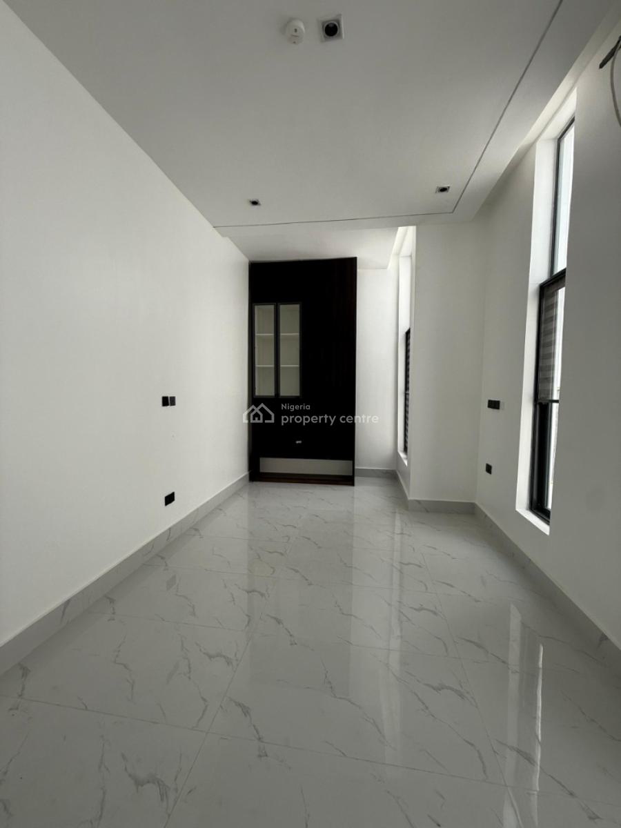 Spacious 5-bedroom Fully Detached Duplex with Pool Bq, County Home, Ikota, Lekki, Lagos, Detached Duplex for Sale