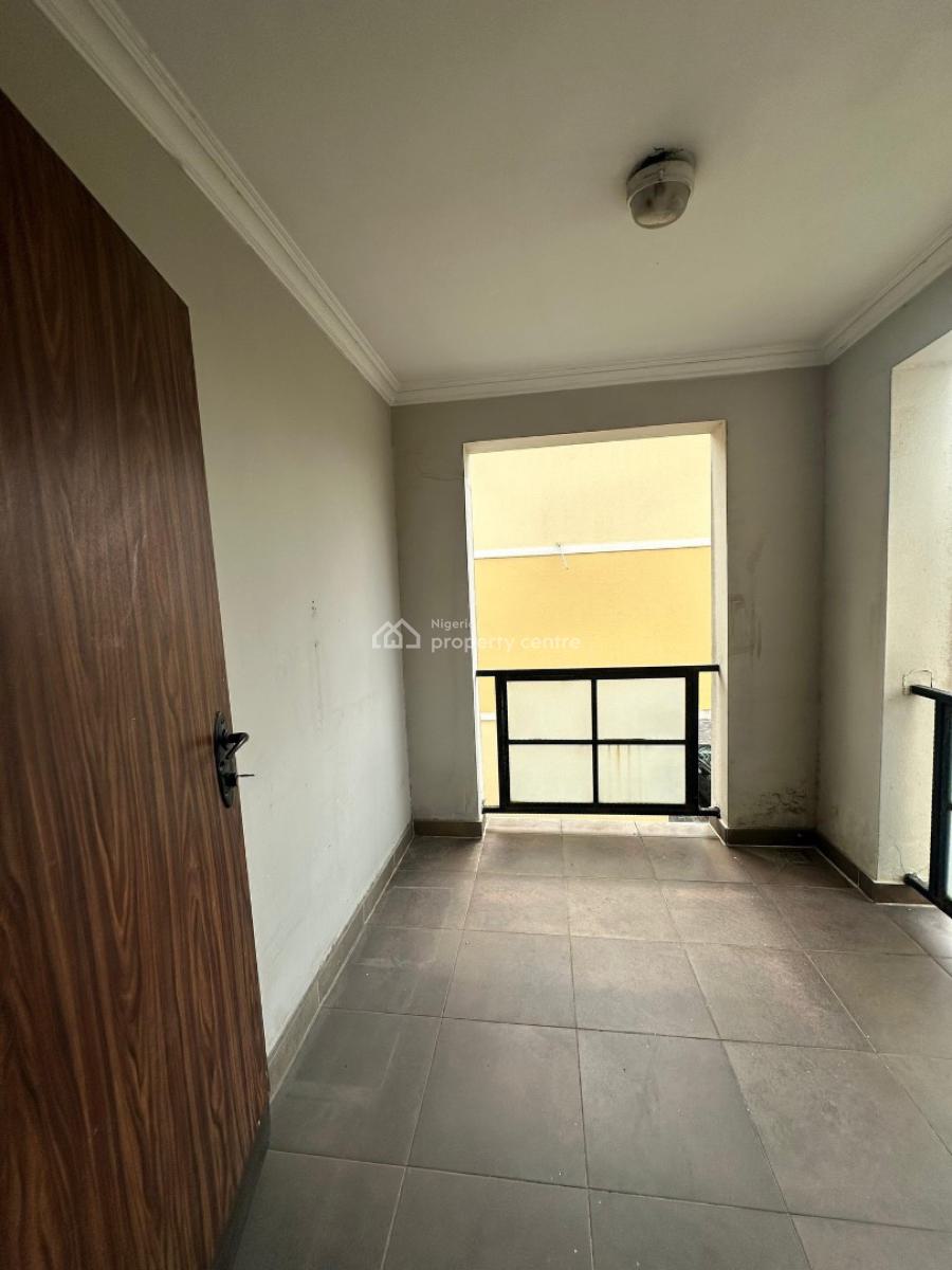 5 Bedrooms Duplex with Bq & Large Compound, Lekki Phase 1, Lekki, Lagos, Detached Duplex for Rent