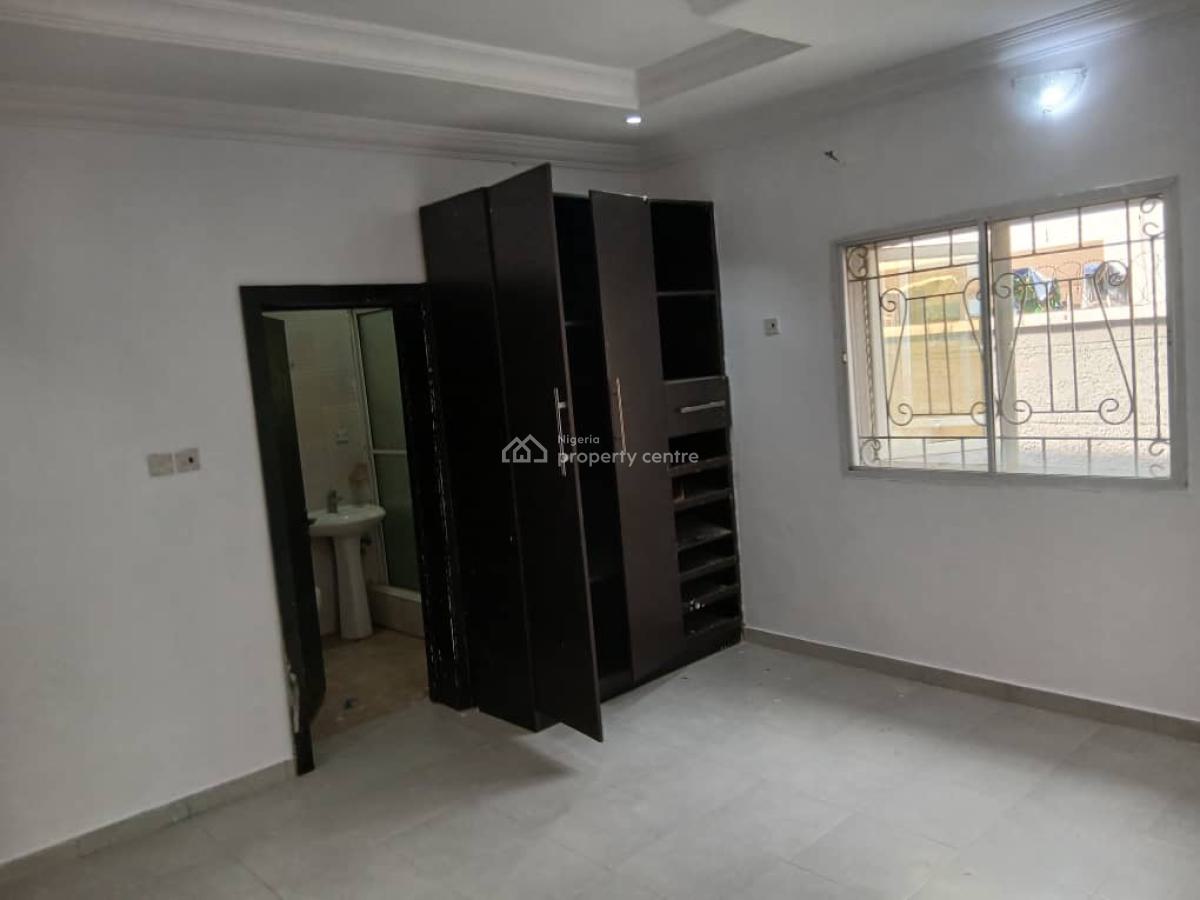 Executive 3 Bedroom Apartment All Rooms En-suite, Osapa, Lekki, Lagos, Flat / Apartment for Rent
