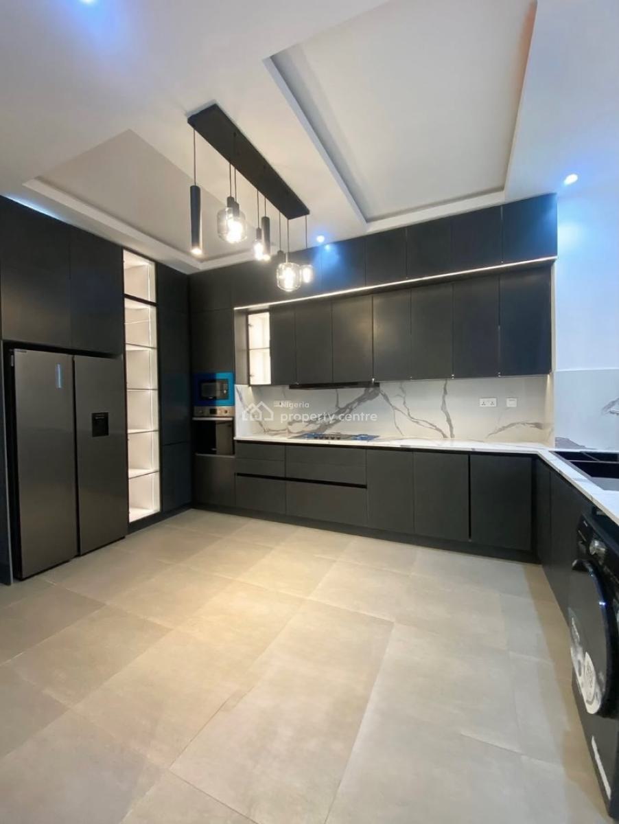 4 Bedroom Semi Detached Duplex with Bq, Lekki Phase 1, Lekki, Lagos, Semi-detached Duplex for Rent