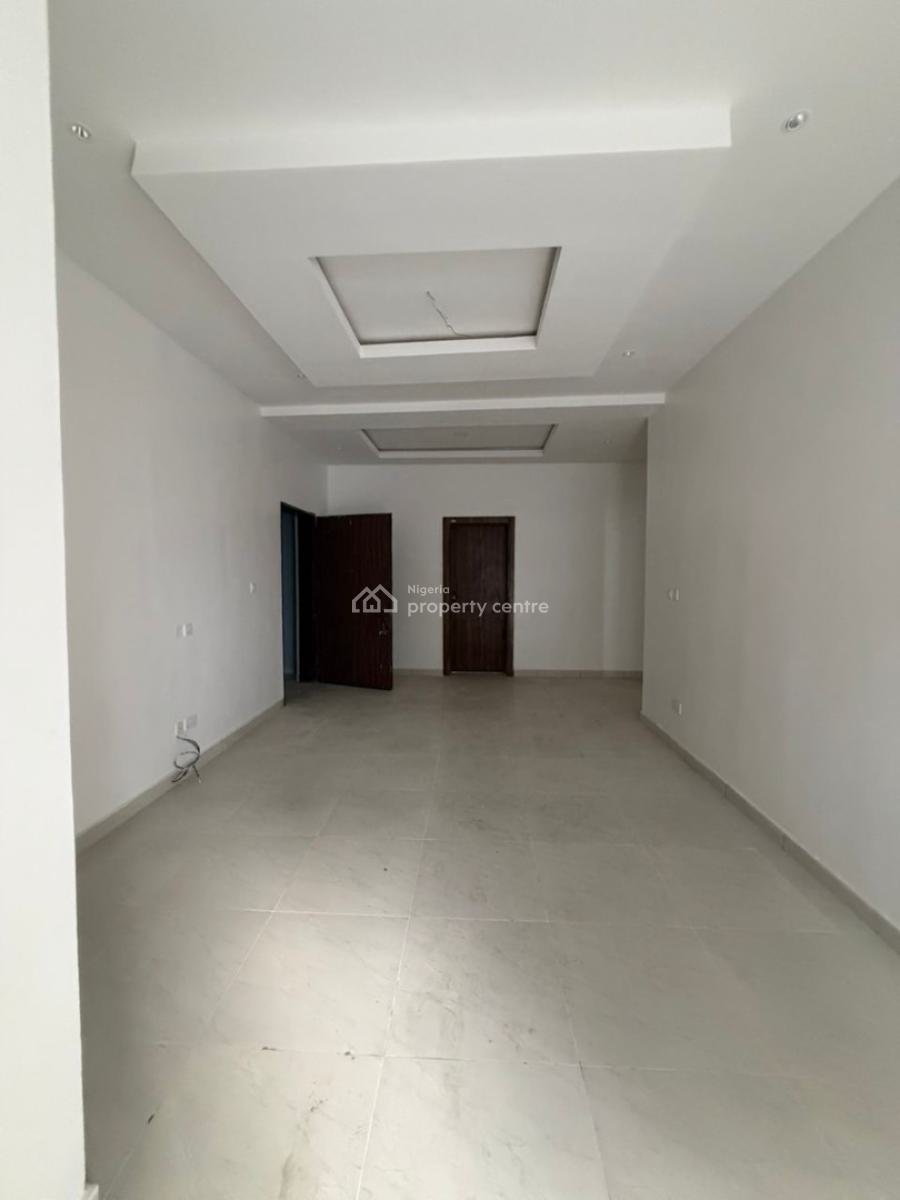 2 Bedroom Flat, Orchid Road, Lekki, Lagos, Flat / Apartment for Sale