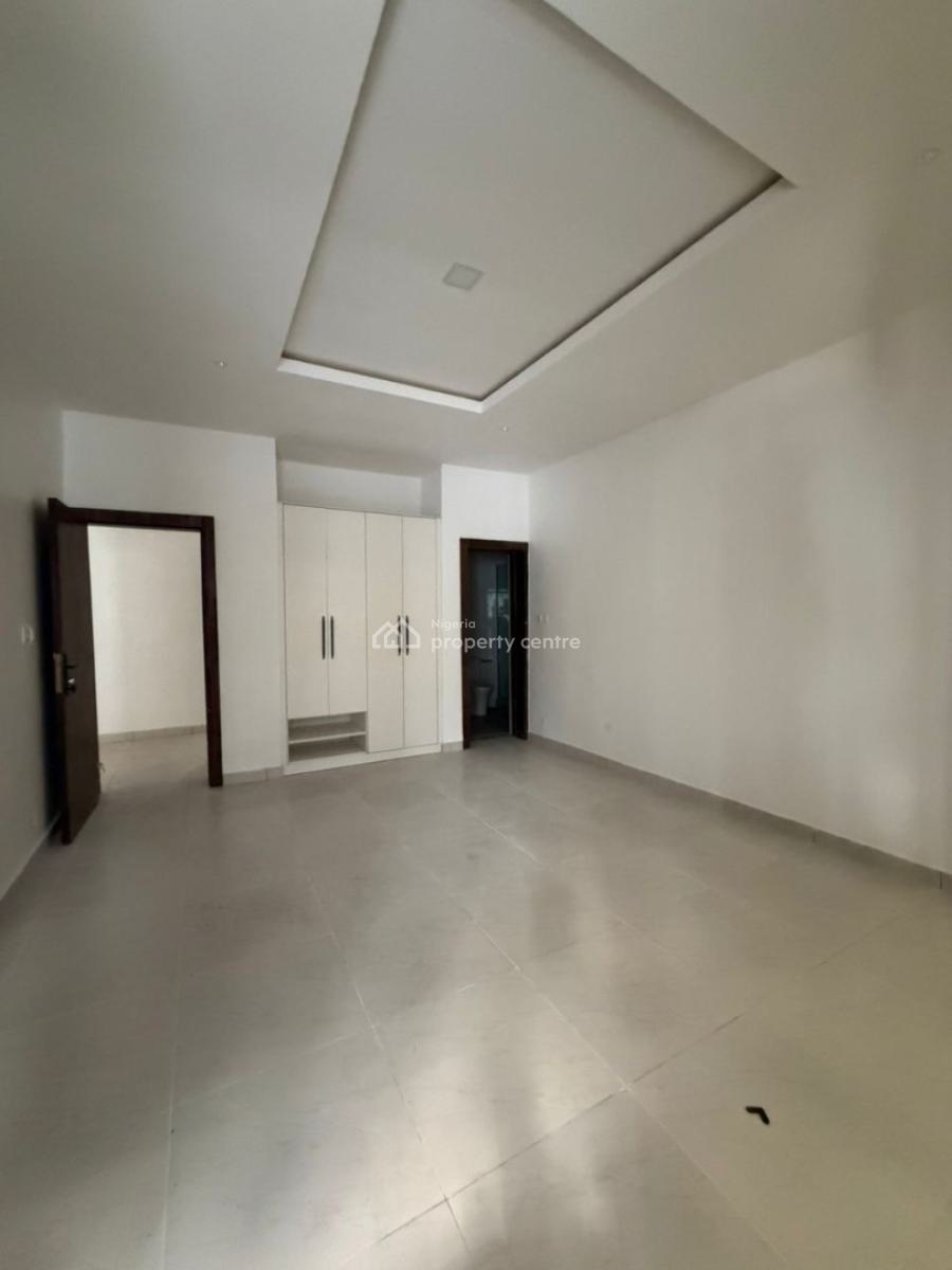 2 Bedroom Flat, Orchid Road, Lekki, Lagos, Flat / Apartment for Sale