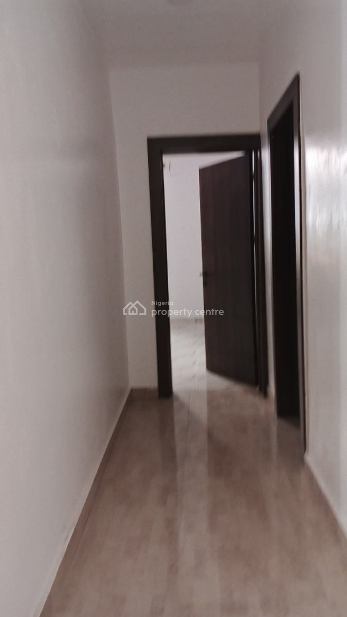 Luxury 3 Bedroom Flat with Bq, Off Admiralty, Lekki Phase 1, Lekki, Lagos, Flat / Apartment for Rent