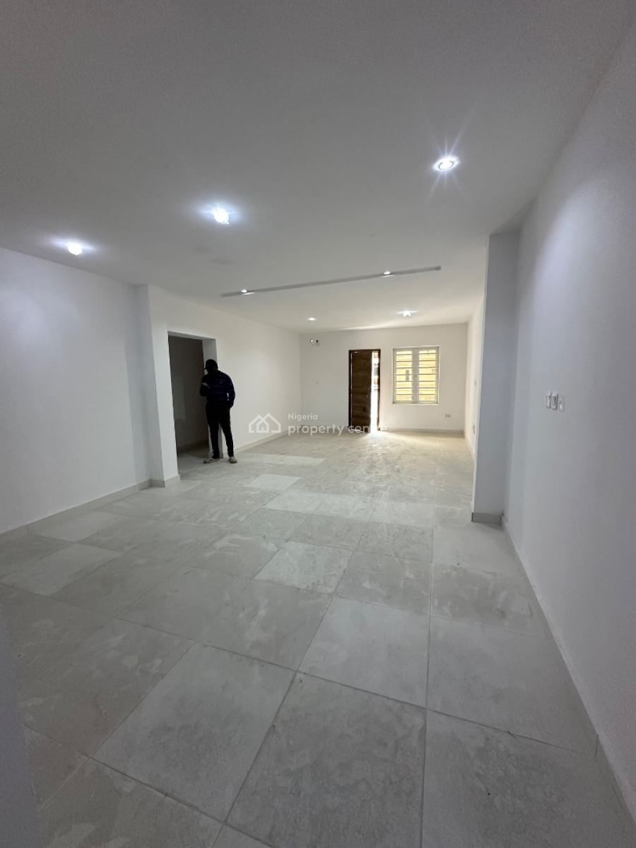 Newly Built 2 Bedroom Flat, Lekki Phase 1, Lekki, Lagos, Flat / Apartment for Sale