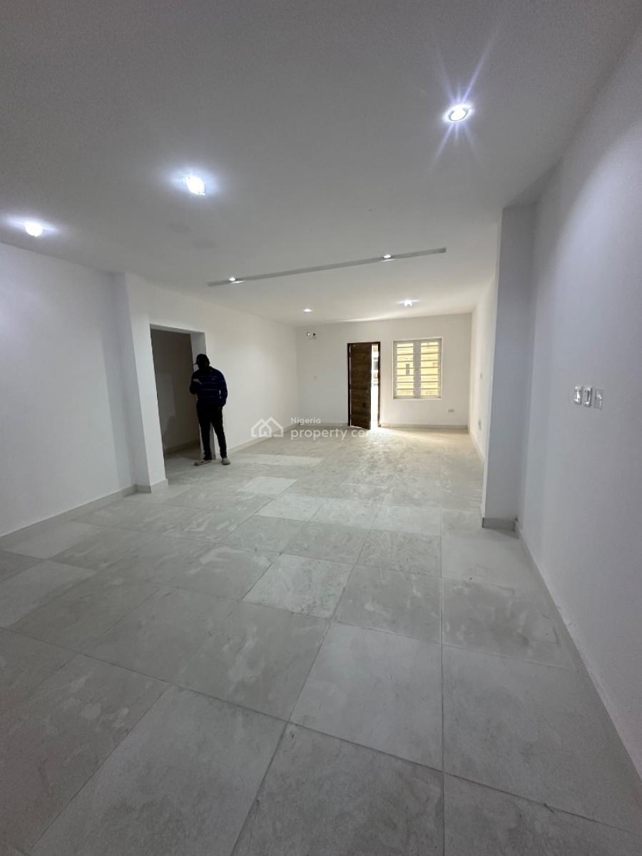 Newly Built 2 Bedroom Flat, Lekki Phase 1, Lekki, Lagos, Flat / Apartment for Sale