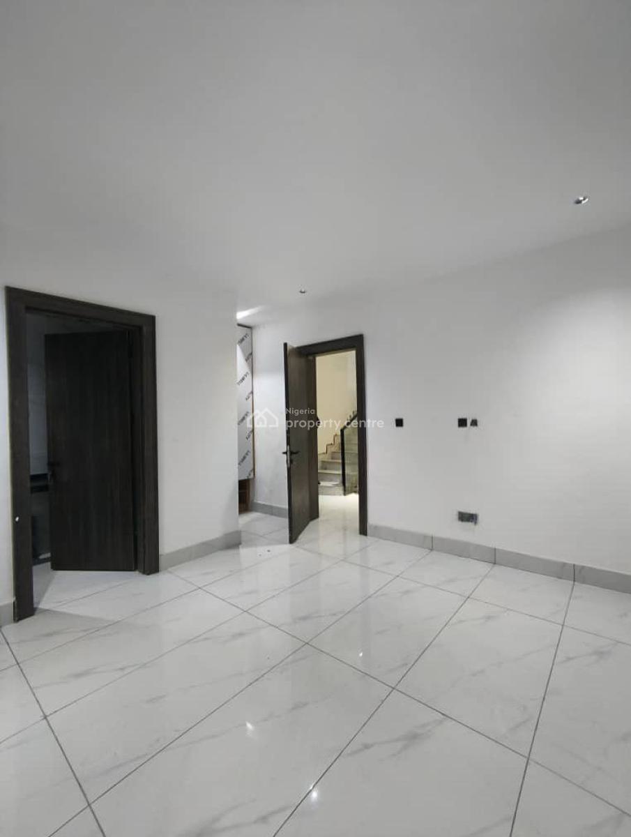 4 Bedroom Semi Detached Duplex with Bq, Idado, Lekki, Lagos, Semi-detached Duplex for Rent