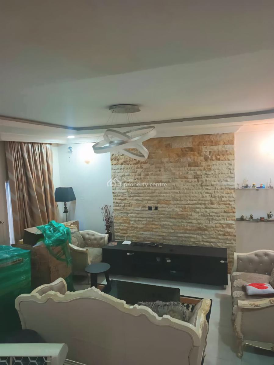 Well Maintained Unfurnished 4 Bedroom Semi Detached Duplex with Bq, Osapa, Lekki, Lagos, Semi-detached Duplex for Rent