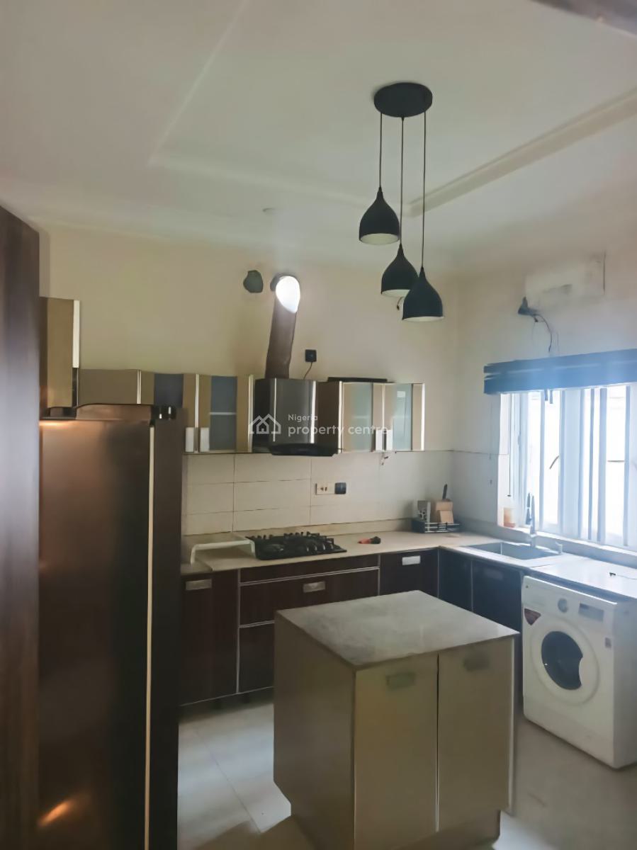 Well Maintained Unfurnished 4 Bedroom Semi Detached Duplex with Bq, Osapa, Lekki, Lagos, Semi-detached Duplex for Rent