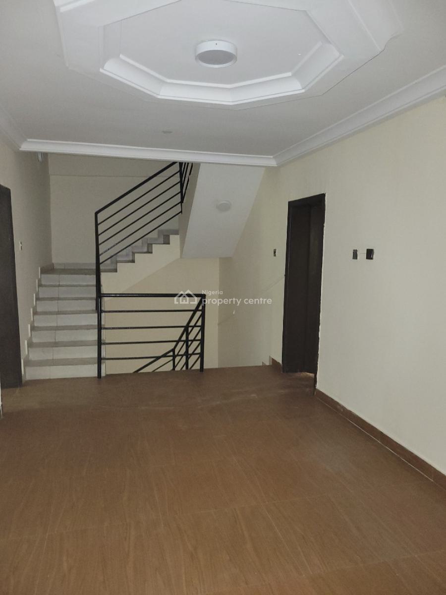 Self Serviced 4 Bedroom Terrace Duplex with Bq, Osapa, Lekki, Lagos, Terraced Duplex for Rent